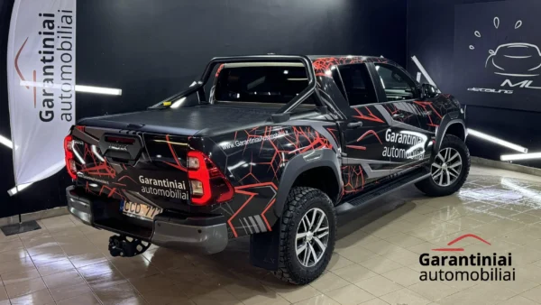 Alternative view of Toyota Hilux 2,8 D-4D Invincible PRO 2023 m. (MODIFIKUOTAS)