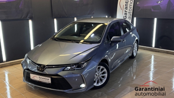Toyota Corolla 1.5 Dynamic Force Active 2023 m.