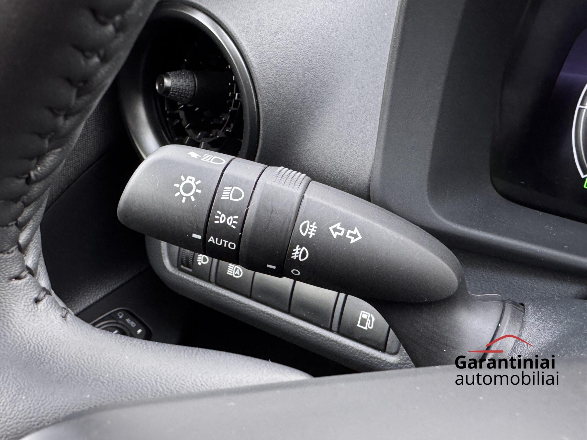 Toyota C-HR 1,8 Hybrid Style 2025 m. - Image 18