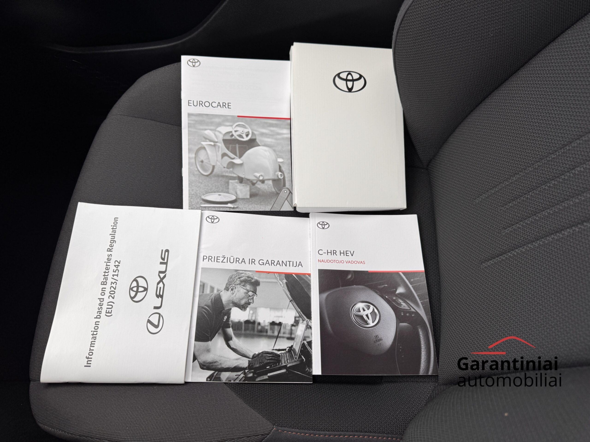 Toyota C-HR 1,8 Hybrid Style 2025 m. - Image 33