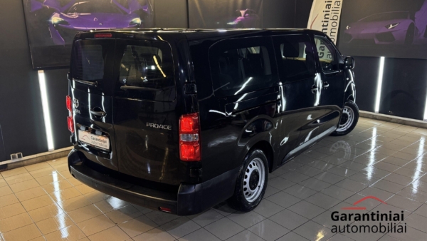 Alternative view of Toyota Proace 2.0 Shuttle 9 vietų
