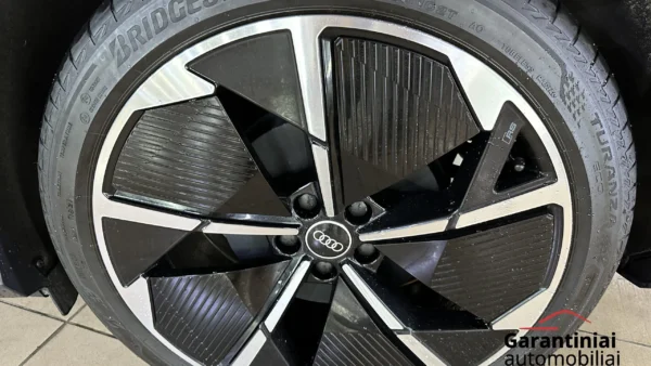 Audi Q4 50 E-Tron 220 kW Quattro 2021 m. 44