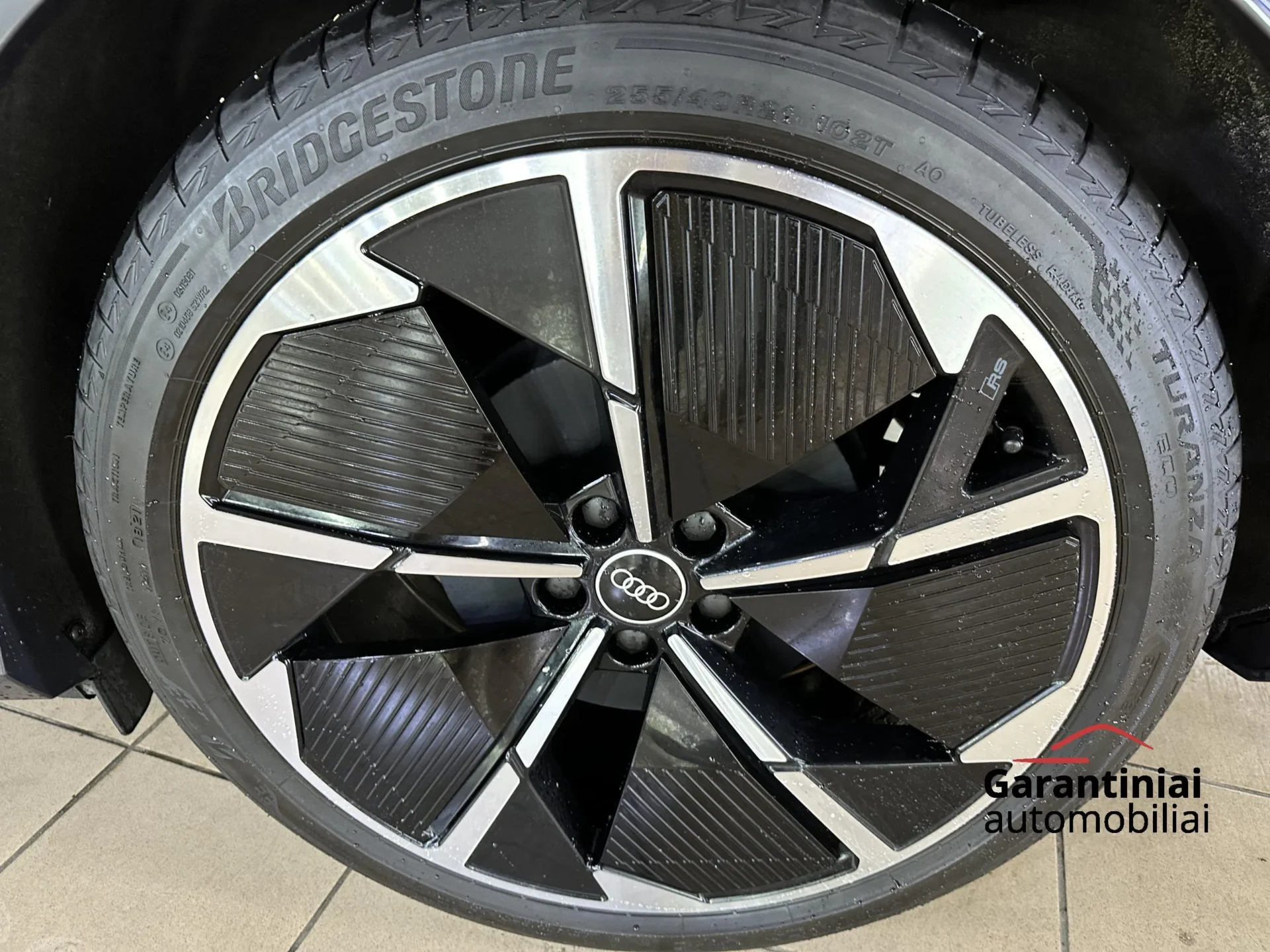 Audi Q4 50 E-Tron 220 kW Quattro 2021 m. 44