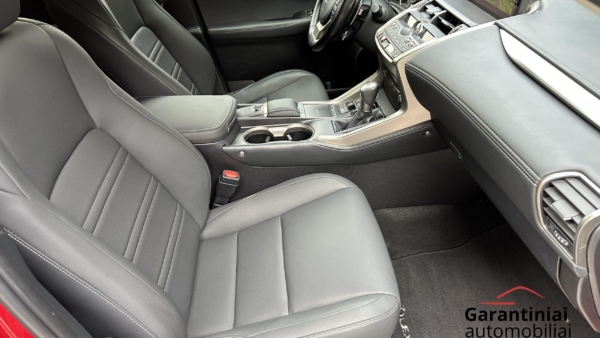 Lexus NX300h 2.5 Business 2019 m. 4