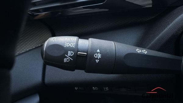 Peugeot 308 1.6 Allure PHEV 2023 m. Įkraunamas hibridas 15
