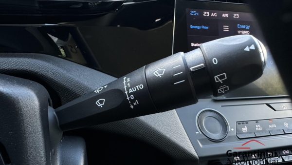 Peugeot 308 1.6 Allure PHEV 2023 m. Įkraunamas hibridas 16