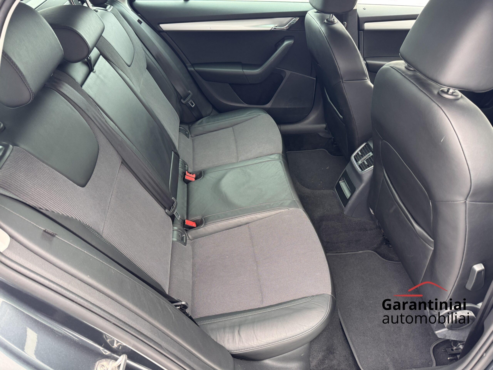 Skoda Octavia 1,5 TSi DSG Style 2019 m. 8