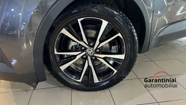 Toyota C-HR 1,8 Hybrid Style 2025 m. 4