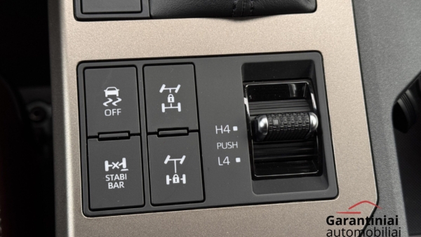 Toyota Land Cruiser 250 2.8 First Edition 2024 m. 32