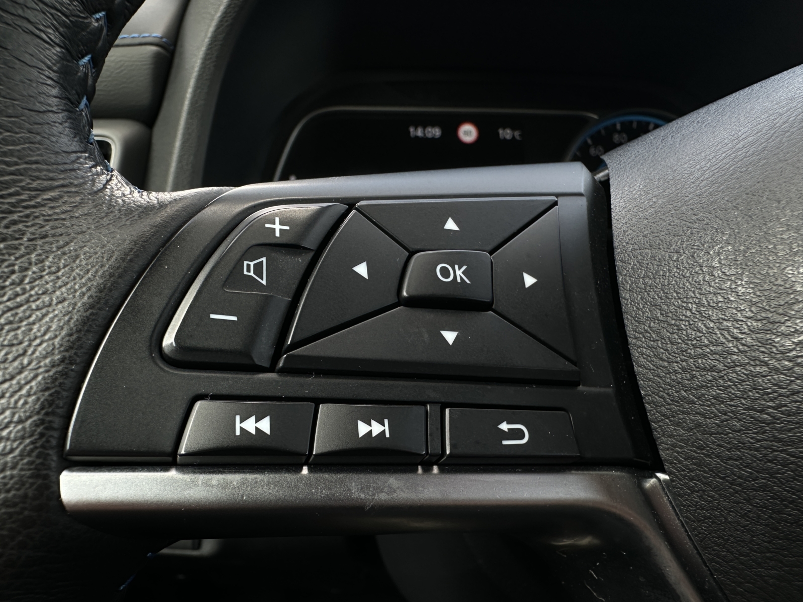 Nissan Leaf Tekna 40 kWh 2022 m. Elektromobilis - Image 11