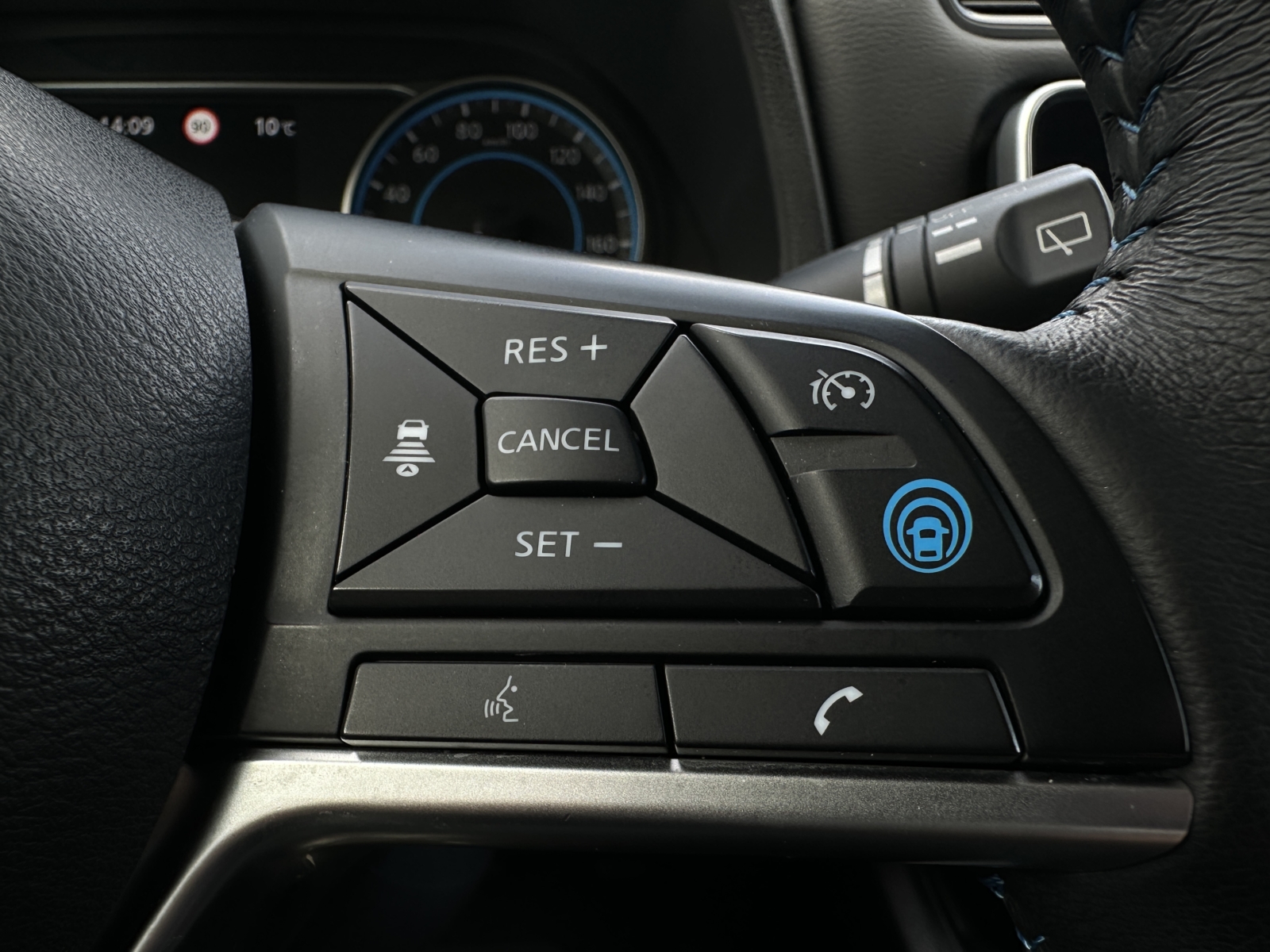 Nissan Leaf Tekna 40 kWh 2022 m. Elektromobilis - Image 12