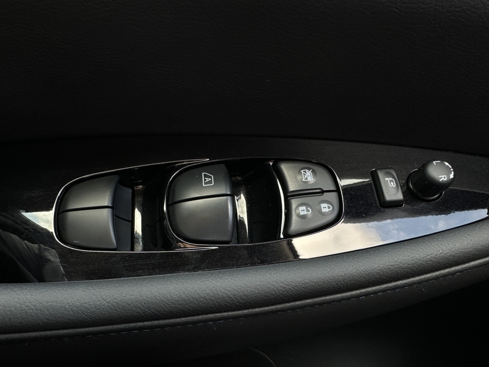 Nissan Leaf Tekna 40 kWh 2022 m. Elektromobilis - Image 24