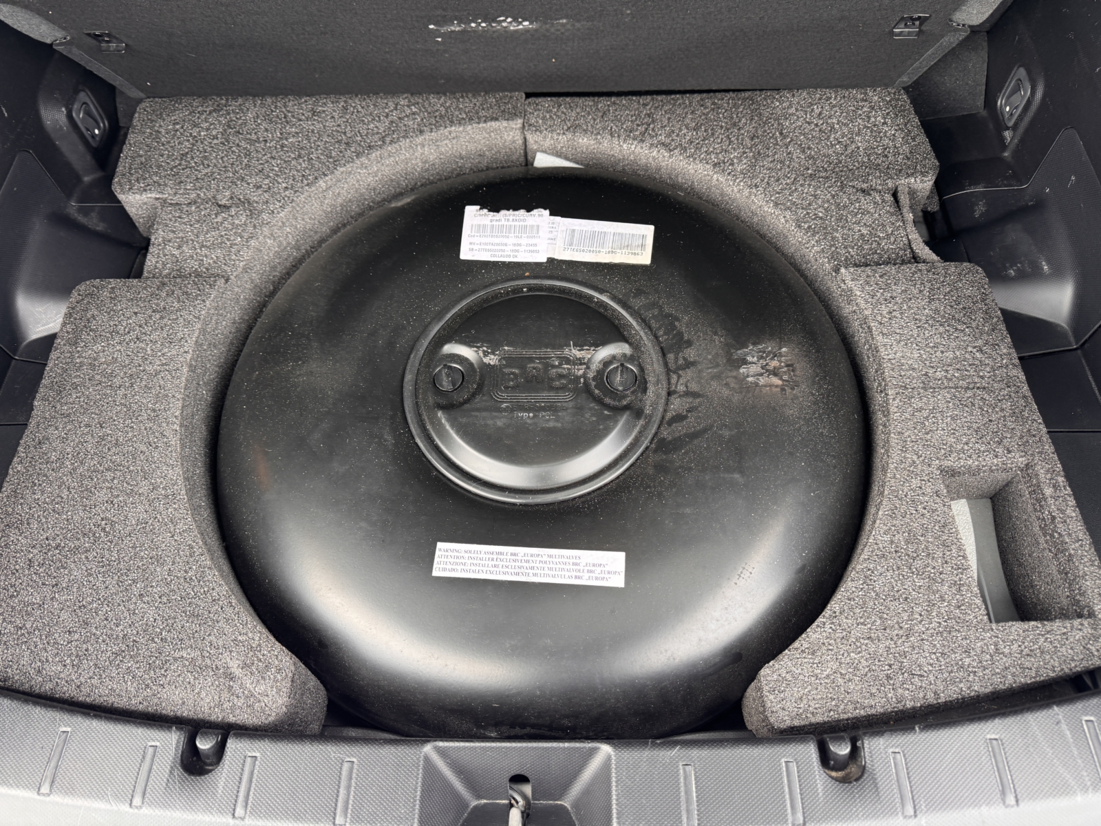 Subaru XV 1,6 AWD Style su dujų įranga - Image 12