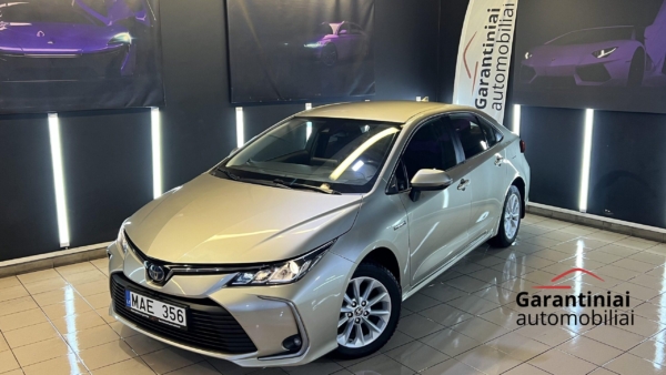 Toyota Corolla sedan 1,8 Hybrid Active 2021 m.