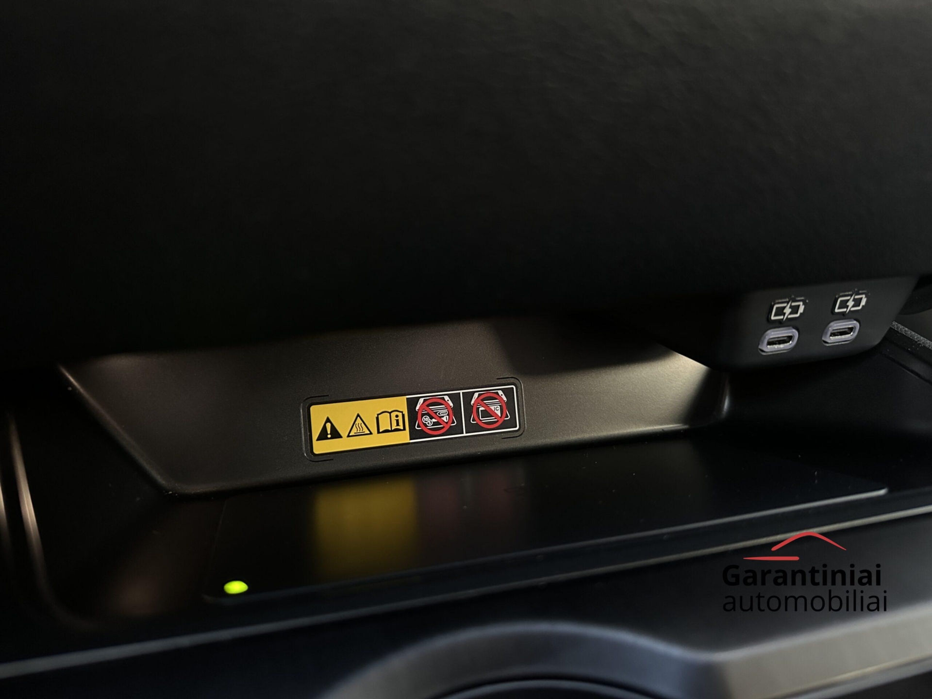 Lexus UX 300h 2.0 F-Sport AWD 2024 m. 22