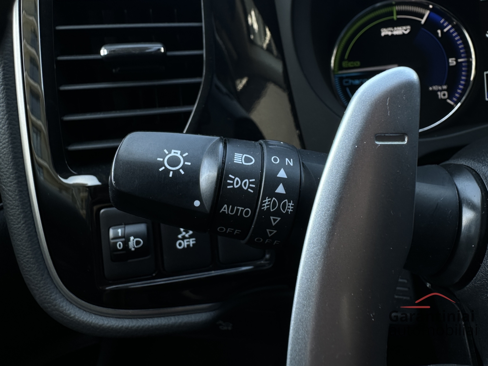 Mitsubishi Outlander 2.4 PHEV Business 4WD 2019 m. Įkraunamas hibridas. 11