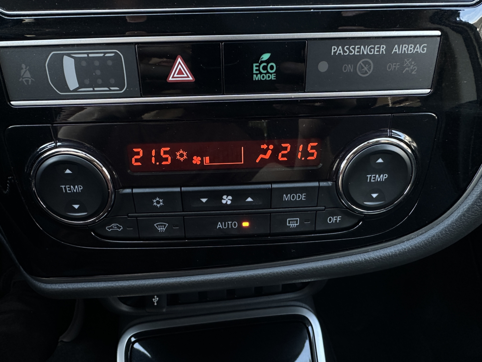 Mitsubishi Outlander 2.4 PHEV Business 4WD 2019 m. Įkraunamas hibridas. 17