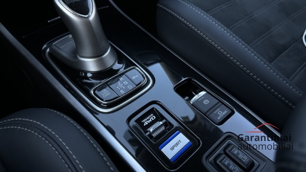 Mitsubishi Outlander 2.4 PHEV Business 4WD 2019 m. Įkraunamas hibridas. 18