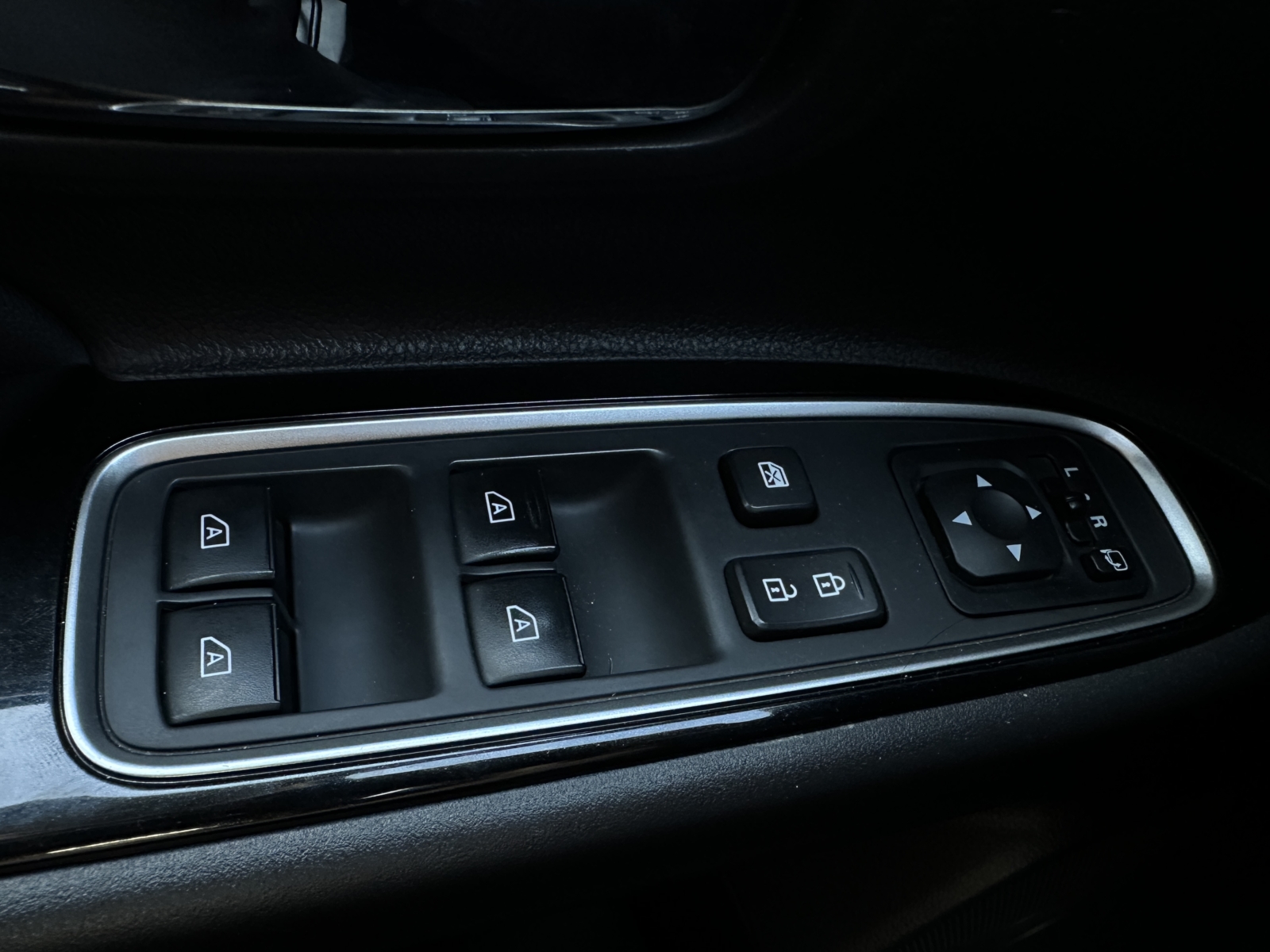 Mitsubishi Outlander 2.4 PHEV Business 4WD 2019 m. Įkraunamas hibridas. 20