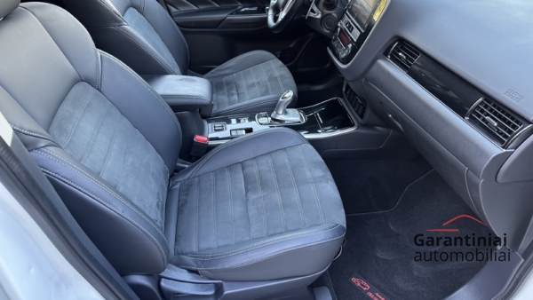 Mitsubishi Outlander 2.4 PHEV Business 4WD 2019 m. Įkraunamas hibridas. 4