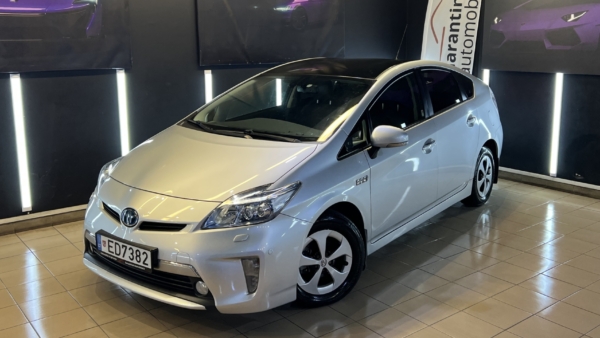 Toyota Prius 1.8 Premium 2014 m. Įkraunamas hibridas