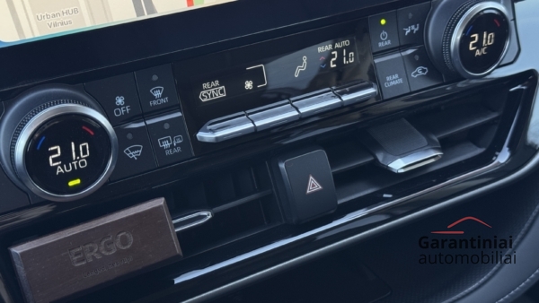 Toyota Highlander 2.5 Hybrid Executive AWD-i 2024 m. 7 vietos 28
