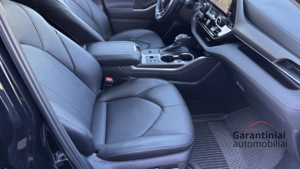 Toyota Highlander 2.5 Hybrid Executive AWD-i 2024 m. 7 vietos 6