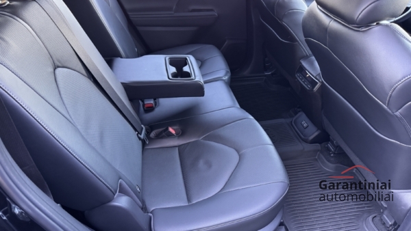 Toyota Highlander 2.5 Hybrid Executive AWD-i 2024 m. 7 vietos 9