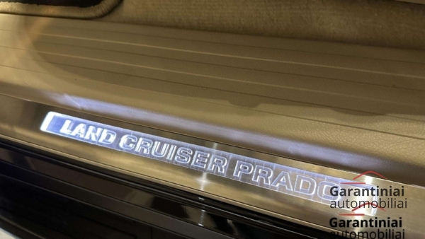 Toyota Land Cruiser 2.8 D-4D Premium su Off-Road paketu 2022 m. 11