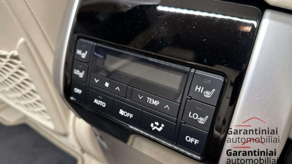 Toyota Land Cruiser 2.8 D-4D Premium su Off-Road paketu 2022 m. 13