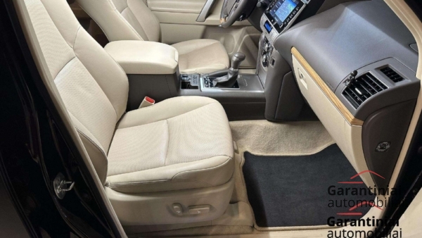 Toyota Land Cruiser 2.8 D-4D Premium su Off-Road paketu 2022 m. 7