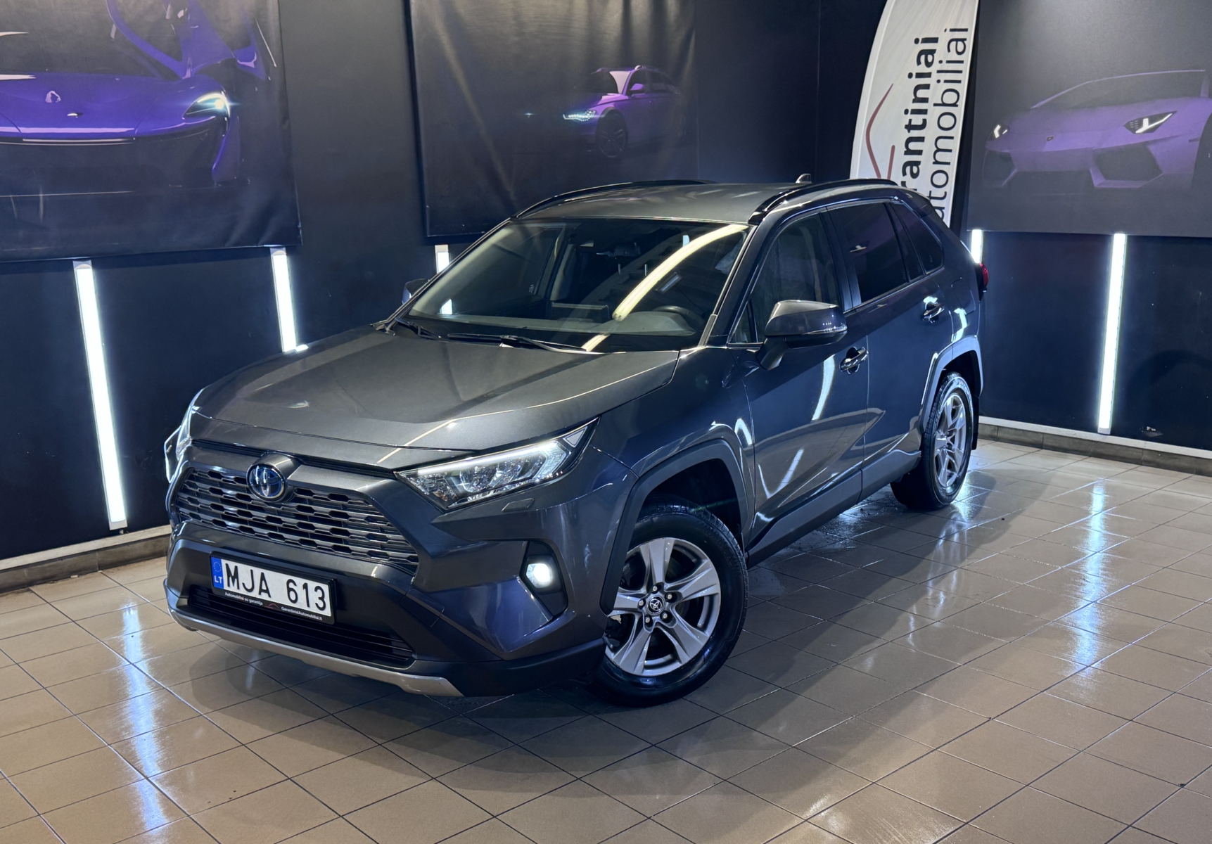 Toyota RAV4 2.5 Hybrid Luxury + Comfort paketas AWD 2022 m. 1