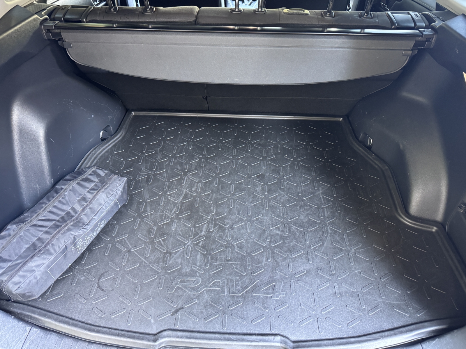 Toyota RAV4 2.5 Hybrid Luxury + Comfort paketas AWD 2022 m. 11