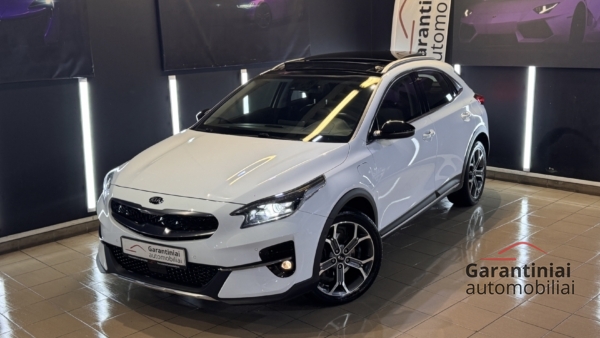 Kia XCeed 1,6 Plug-in Hybrid Spirit. Įkraunamas hibridas