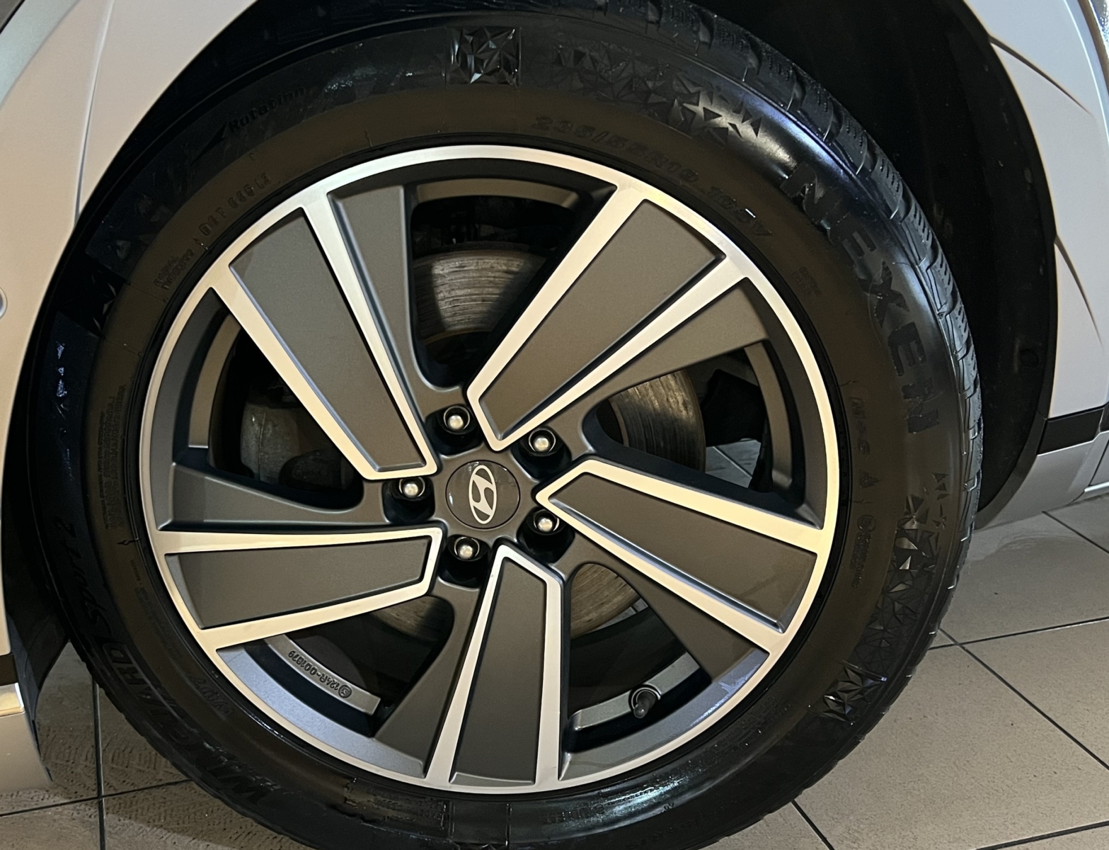 Hyundai IONIQ 5 77 kWh AWD 2022 m. 4