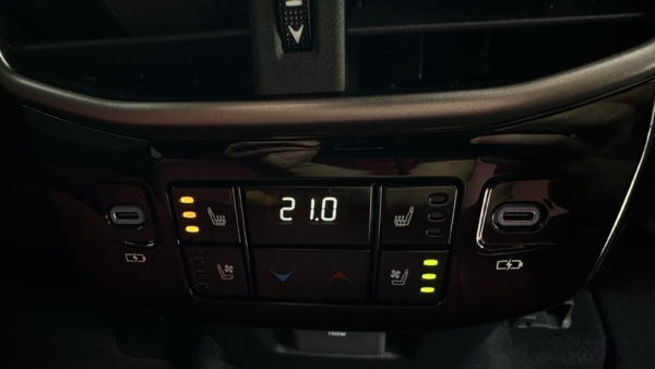 Lexus RX 500h 2.4 F-Sport DIRECT4 AWD 2023 m. 28