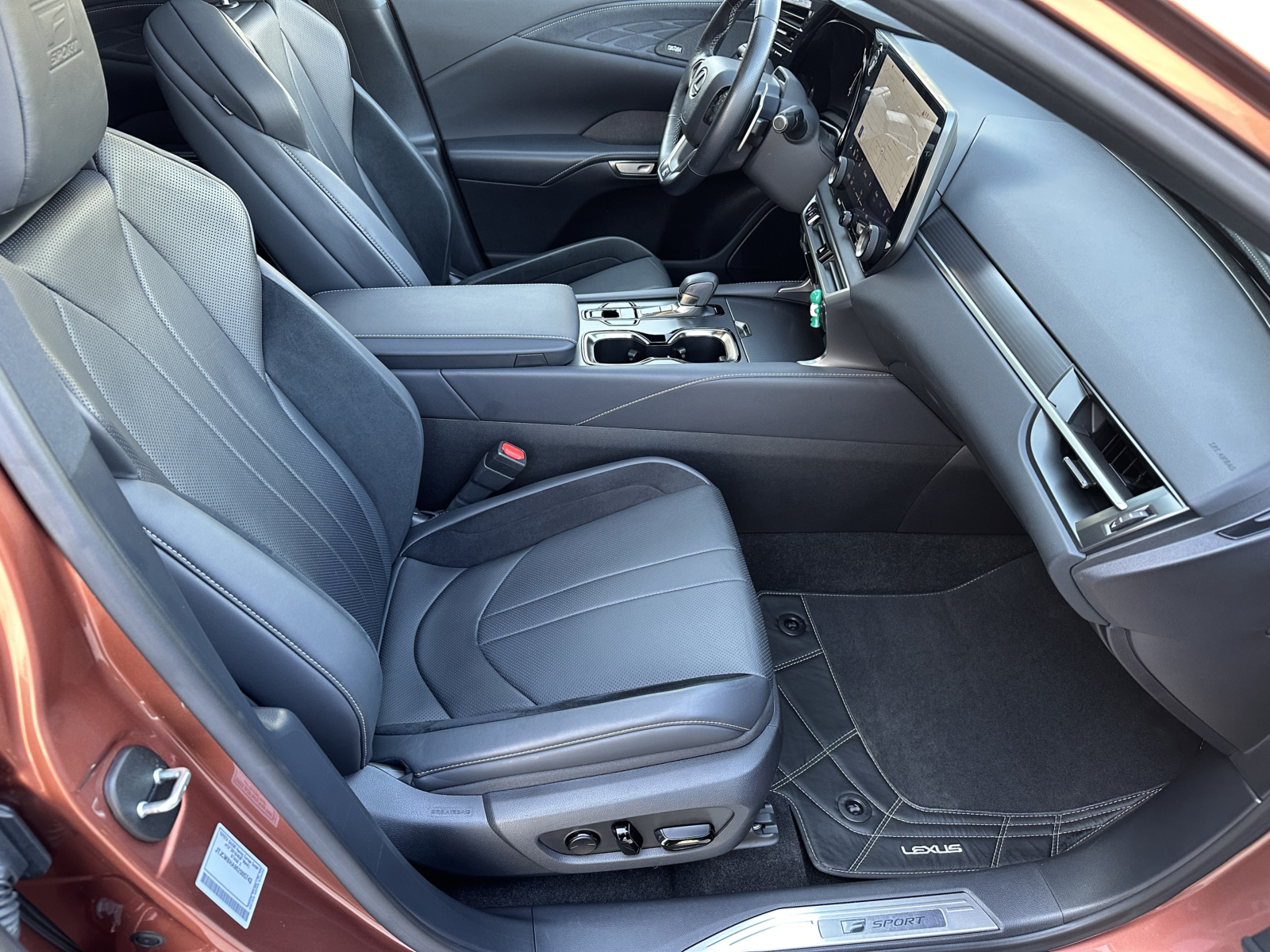 Lexus RX 500h 2.4 F SPORT Performance DIRECT4 AWD 2023 m. 4