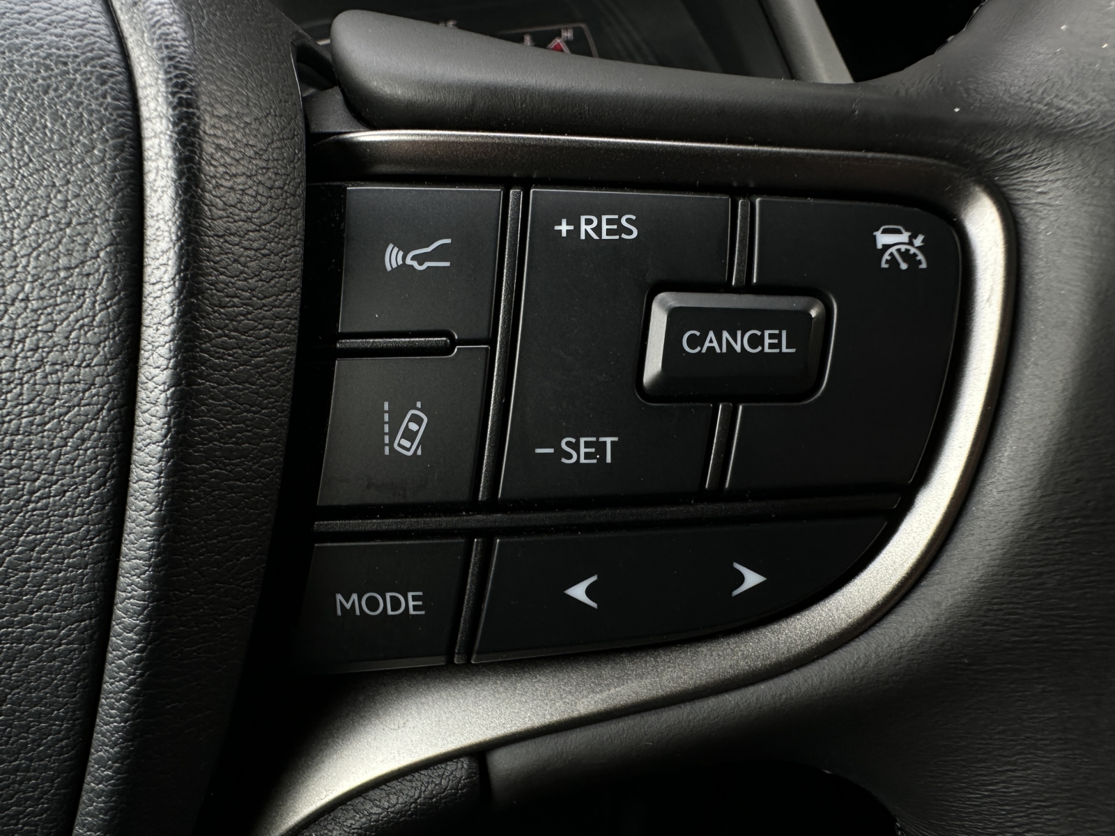 Lexus UX 250h 2.0 Business 2023 m. 13