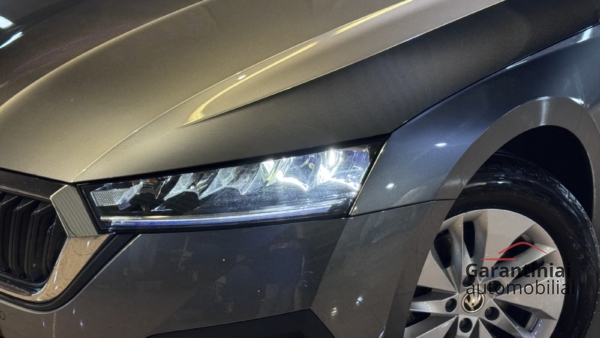 Skoda Octavia 1,5 E-Tec Ambition 2024 m. 4