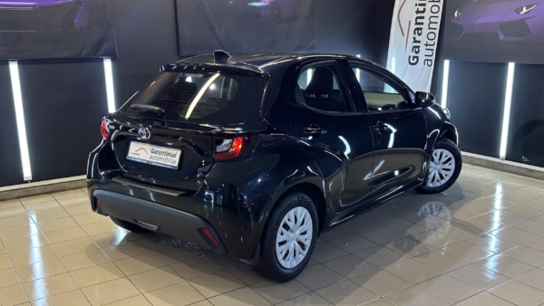 Alternative view of Toyota Yaris 1.5 Dynamic Force Active 2022 m.