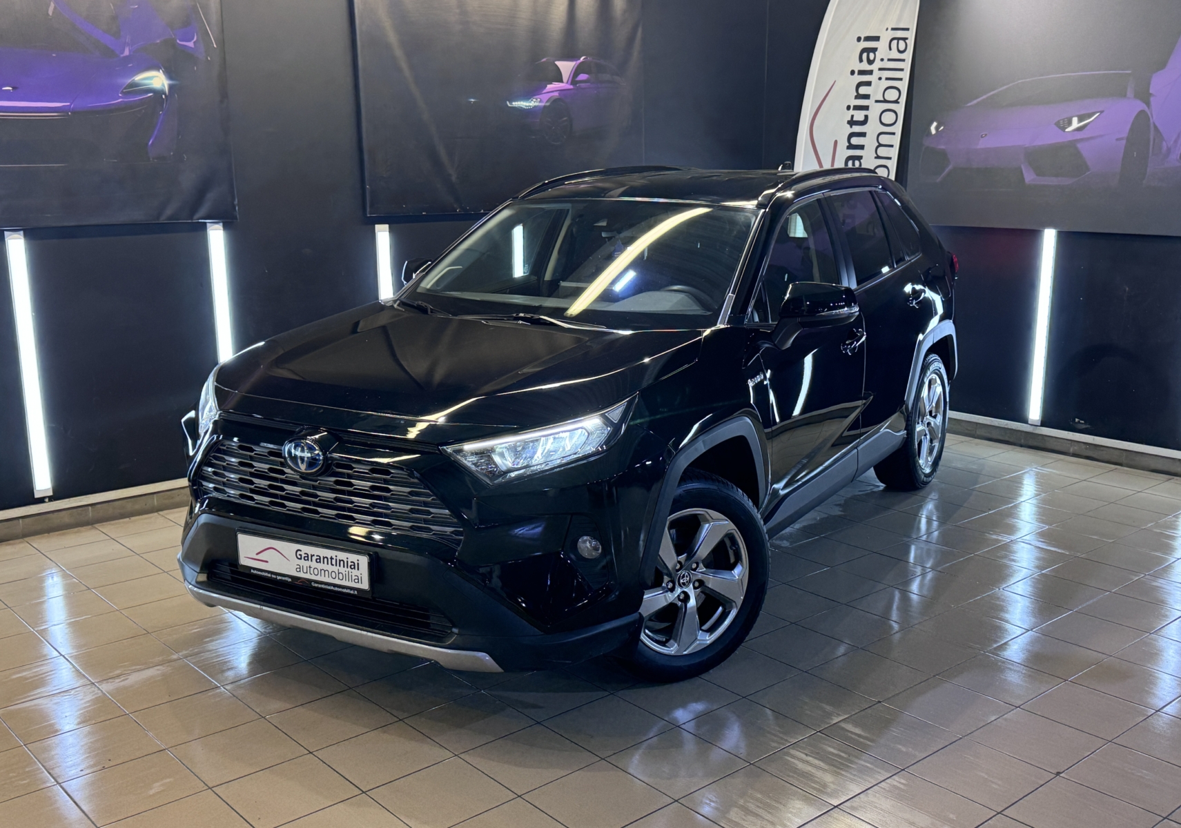Toyota RAV4 2,5 Hybrid Luxury Plius AWD 2022 m.