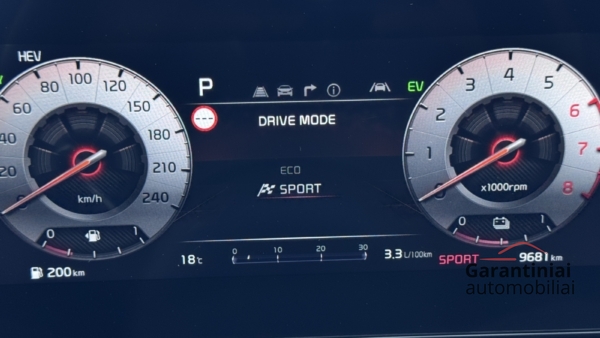 Kia Niro 1.6 Plug-in Hybrid 2024 m. Įkraunamas hibridas 15
