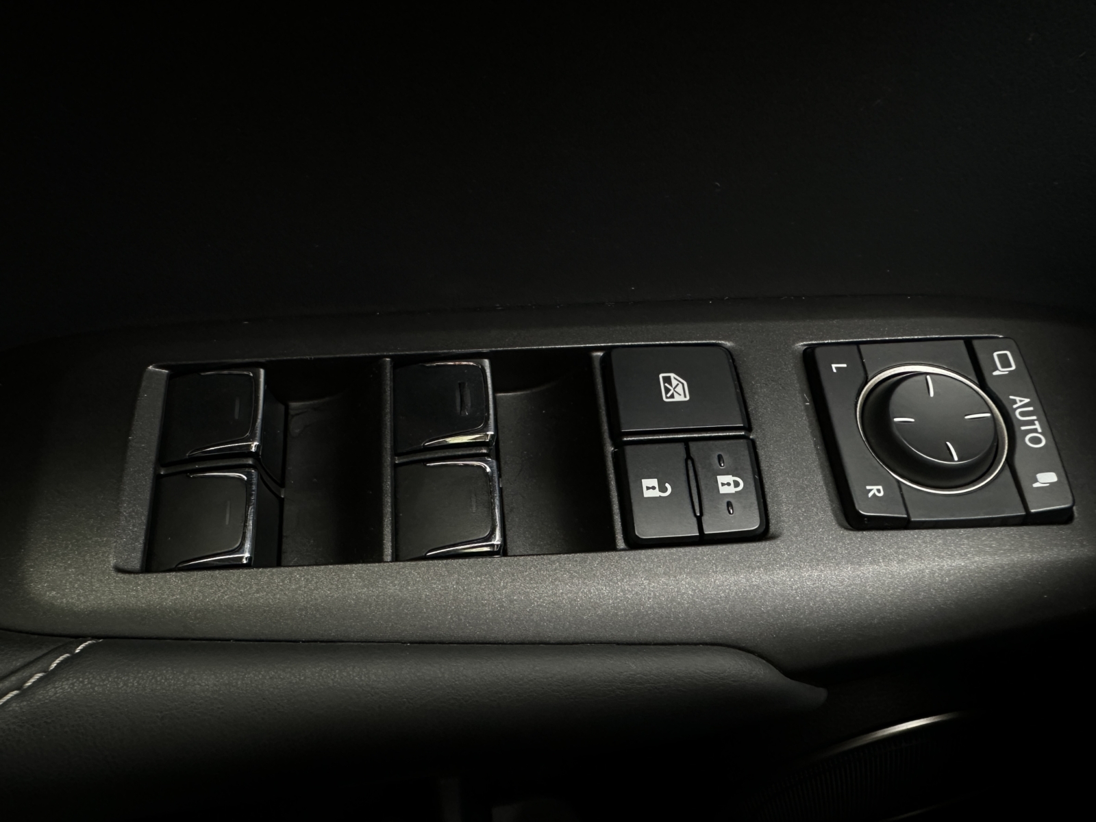 Lexus NX300h 2.5 Business AWD 2021 m. 26