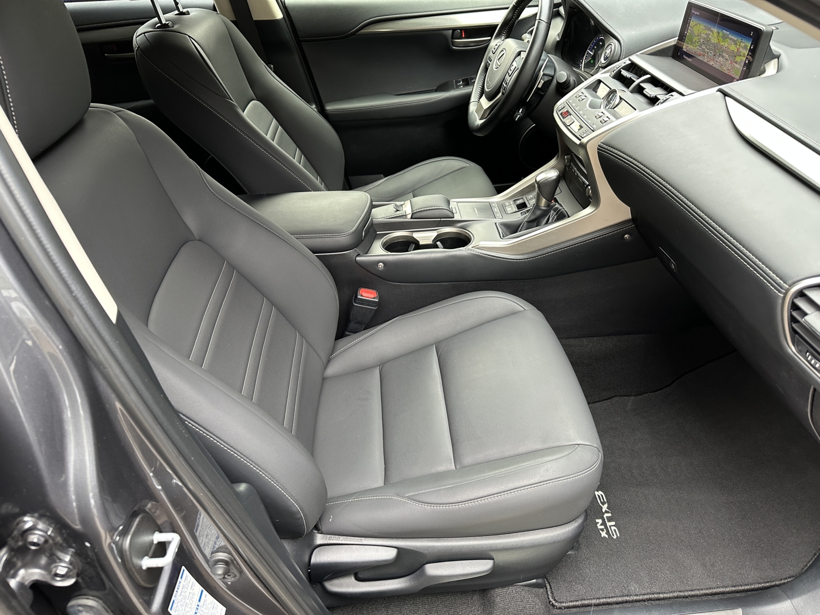 Lexus NX300h 2.5 Business AWD 2021 m. 4