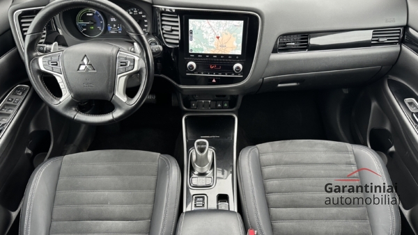 Mitsubishi Outlander 2.4 PHEV 4WD 2021 m. Įkraunamas hibridas. 3