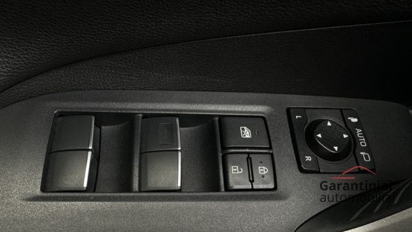 Toyota RAV4 2.5 Hybrid Style 2019 m. 22