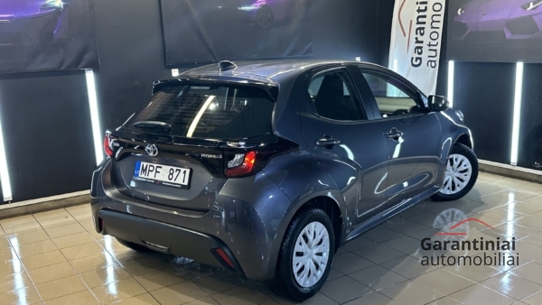 Toyota Yaris 1.5 Hybrid Active 2023 m. 2