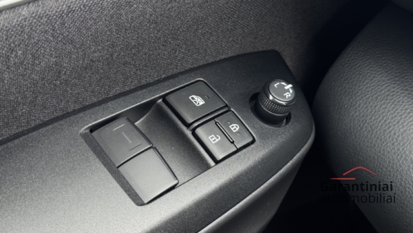 Toyota Yaris 1.5 Hybrid Active 2023 m. 20