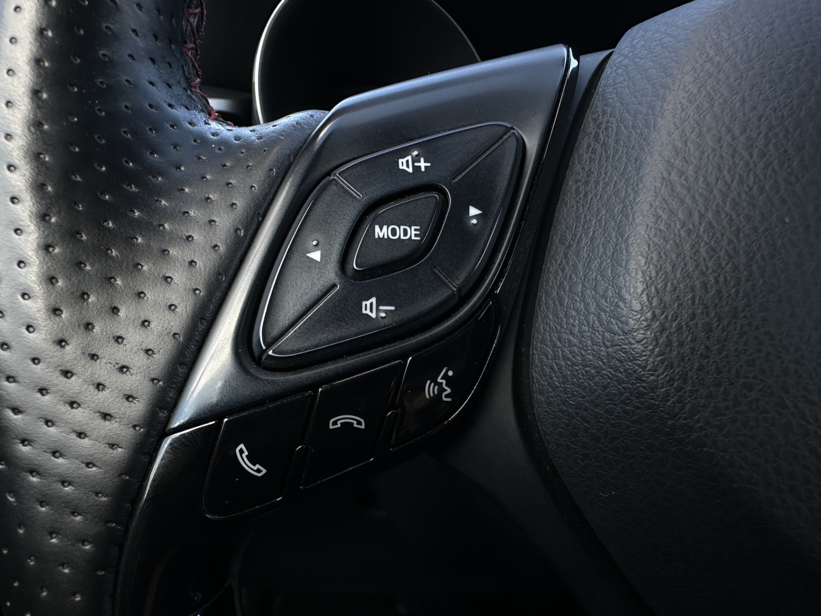 Toyota C-HR 2.0 Hybrid GR Sport 2023 m. - Image 10