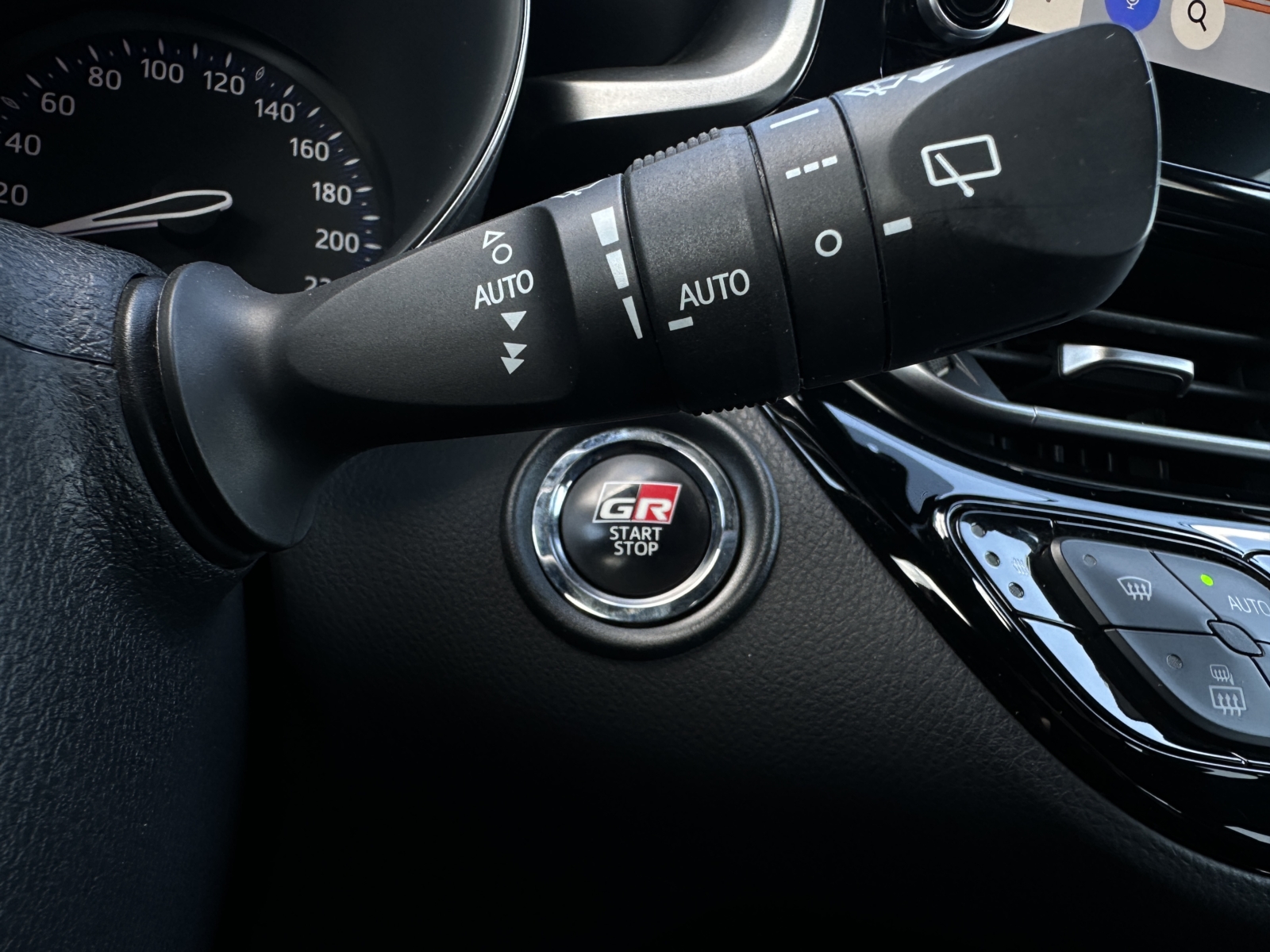 Toyota C-HR 2.0 Hybrid GR Sport 2023 m. - Image 13